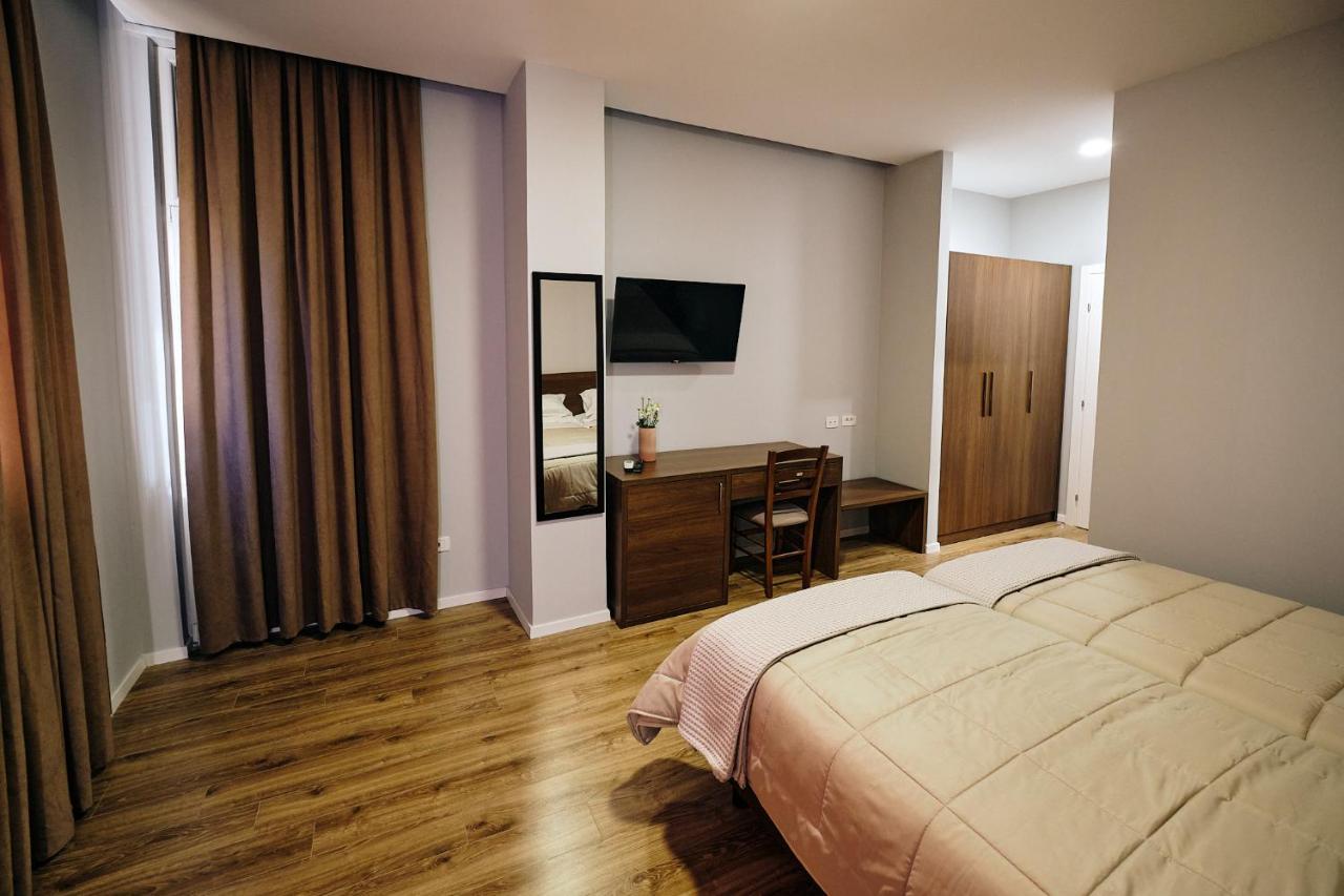 In Center 3* Tirana